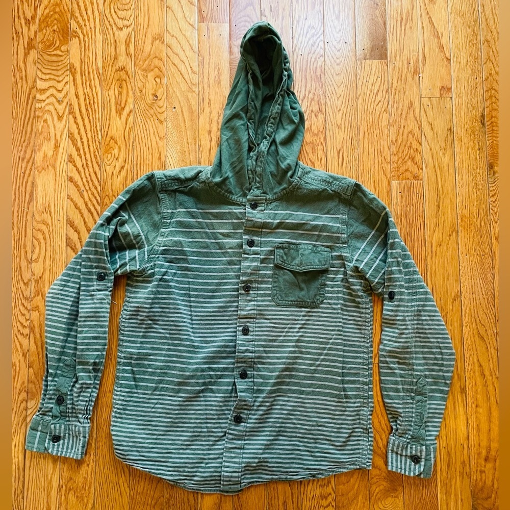 Boys Fission Button Up Top Size L (14/16)